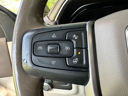Used 2022 GMC Yukon Denali RWD image 46