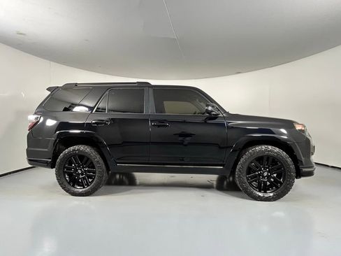 Used 2021 Toyota 4Runner Nightshade image 8