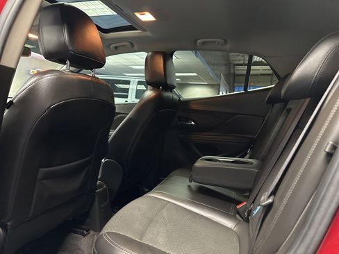 Used 2017 Buick Encore Sport Touring image 20