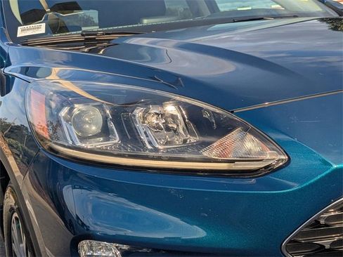 Used 2020 Ford Escape SEL image 8