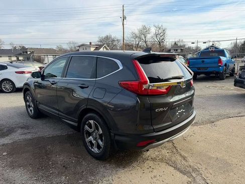 Used 2017 Honda CR-V EX image 4