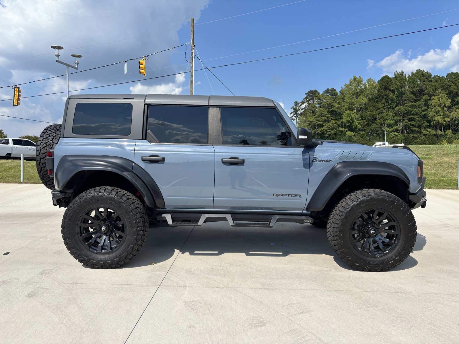 Used 2023 Ford Bronco Raptor AWD/4WD image 10