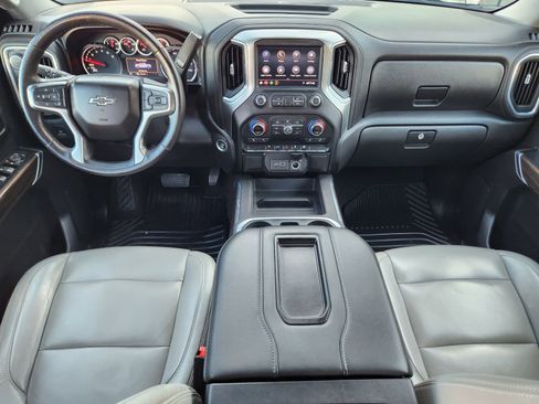 Used 2020 Chevrolet Silverado 1500 RST w/ Texas Edition image 31