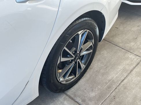 Used 2023 Kia Forte LXS image 30