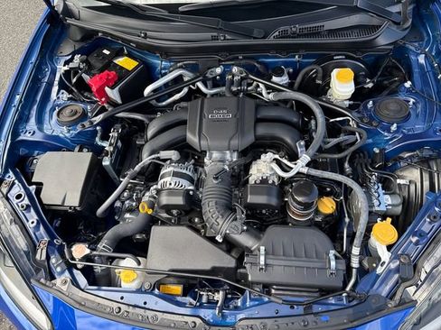 Used 2024 Subaru BRZ Limited RWD image 30