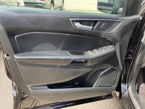 Used 2024 Ford Edge SE AWD/4WD image 10