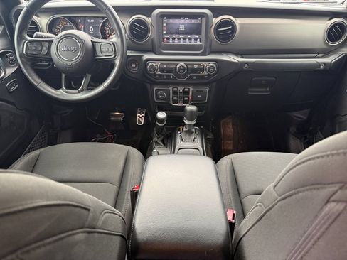 Used 2021 Jeep Gladiator Sport AWD/4WD image 13