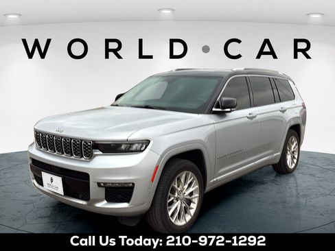 Used 2021 Jeep Grand Cherokee L Summit w/ Luxury Tech Group V AWD/4WD image 18
