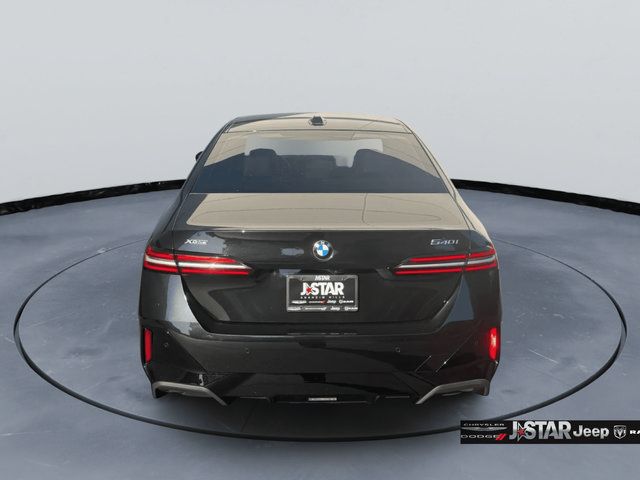 Used 2024 BMW 540i xDrive w/ M Sport Package AWD/4WD image 6