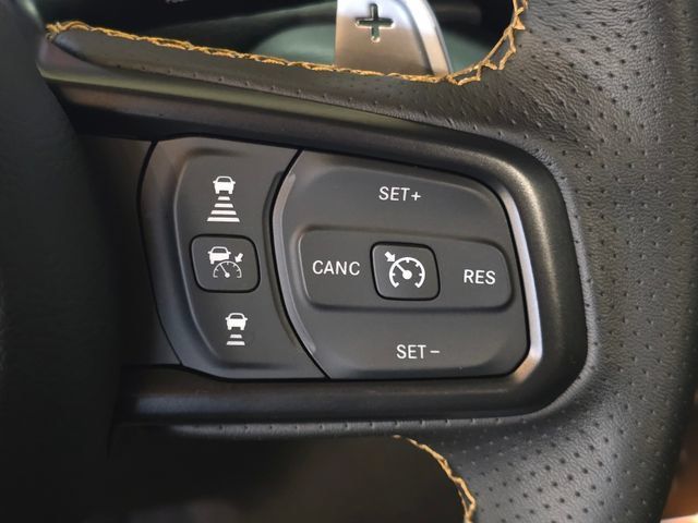 Used 2025 Jeep Wrangler Unlimited Rubicon 392 AWD/4WD image 21