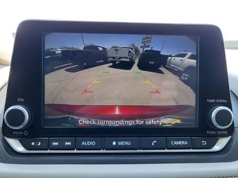 Certified 2024 Nissan Rogue SV w/ SV Premium Package AWD/4WD image 12