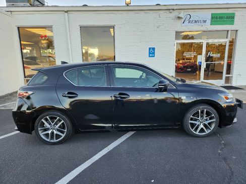 Used 2015 Lexus CT 200h w/ F Sport w/Nuluxe Interior FWD image 5