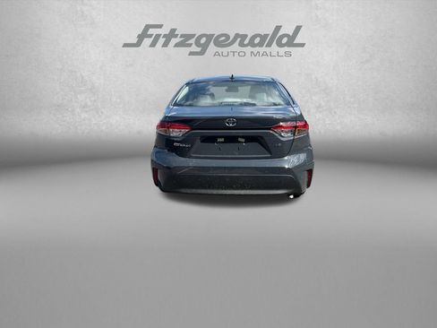 Used 2026 Toyota Corolla LE FWD image 7