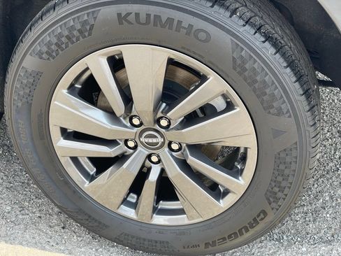Certified 2024 Nissan Pathfinder S AWD/4WD image 26
