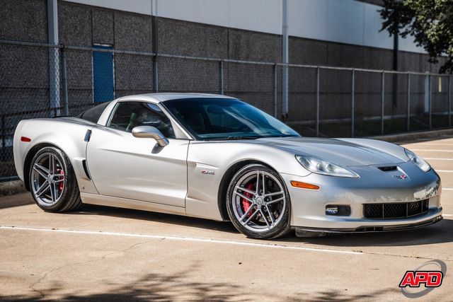 Used 2007 Chevrolet Corvette Z06 w/ Preferred Equipment Group RWD image 36