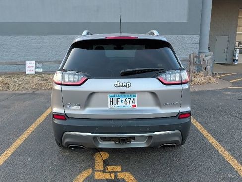 Used 2019 Jeep Cherokee Limited w/ Trailer Tow Group image 5