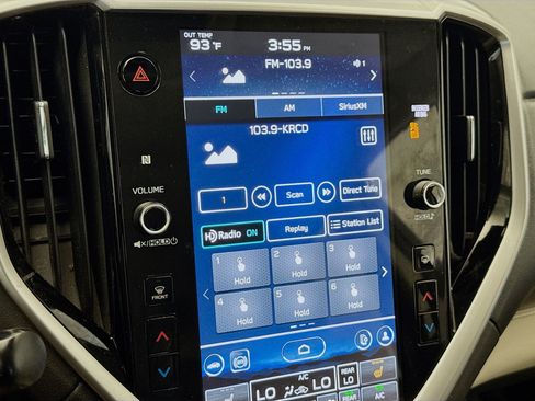 Used 2024 Subaru Ascent Limited AWD/4WD image 11
