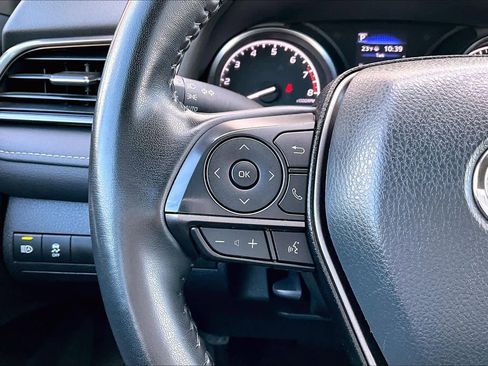 Used 2024 Toyota Camry SE image 23