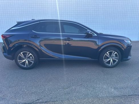 Used 2025 Lexus RX 350 FWD w/ Technology Package image 7
