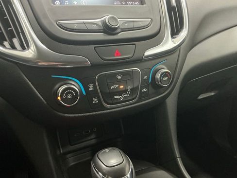 Used 2020 Chevrolet Equinox LT image 13