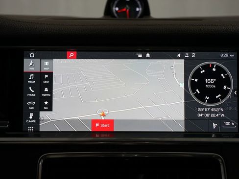 Used 2018 Porsche Panamera image 20