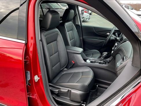 Used 2024 Chevrolet Equinox Premier w/ LPO, Floor Liner Package image 30