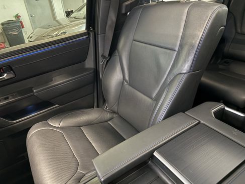 Certified 2024 Toyota Sequoia Platinum image 20