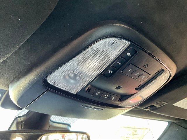 Used 2023 Dodge Durango Citadel RWD image 17
