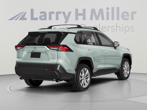 Used 2023 Toyota RAV4 XLE w/ XLE Grade Weather Package AWD/4WD image 2