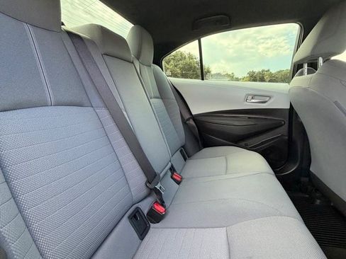 Used 2022 Toyota Corolla SE FWD image 17