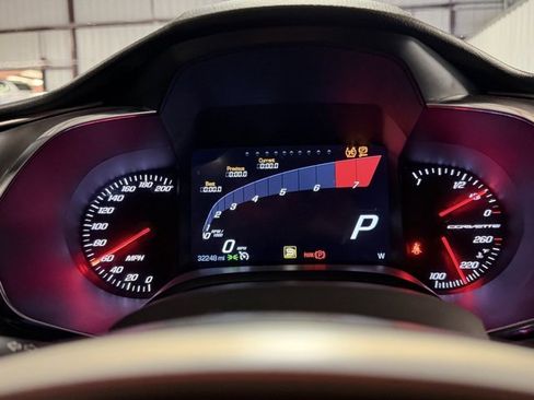 Used 2019 Chevrolet Corvette Stingray Coupe w/ 1LT image 10