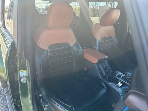 Used 2022 Ford Bronco Outer Banks AWD/4WD image 15