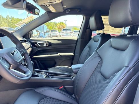 New 2026 Jeep Compass Latitude AWD/4WD image 4