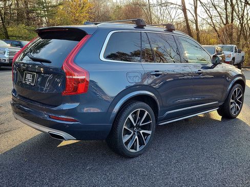 Used 2021 Volvo XC90 T6 Momentum w/ Climate Package image 25