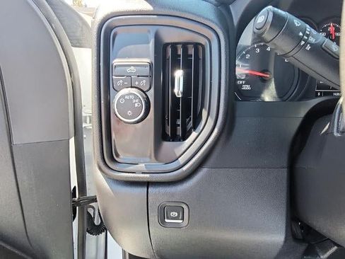 Used 2025 Chevrolet Silverado 1500 W/T RWD image 17