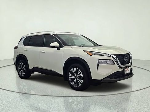Used 2022 Nissan Rogue SV w/ SV Premium Package AWD/4WD image 8