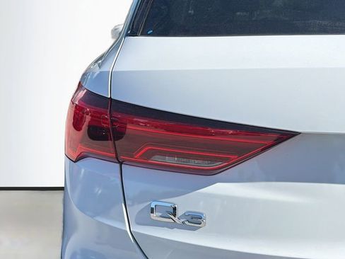 Used 2020 Audi Q3 2.0T Premium Plus w/ Premium Plus Package image 10