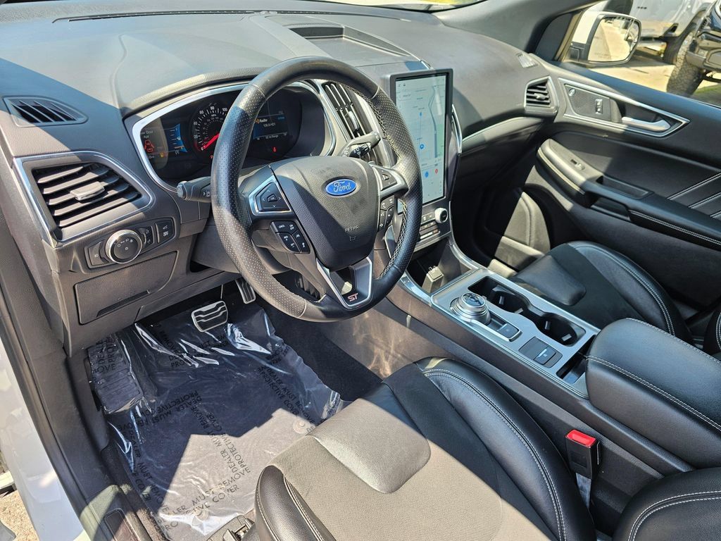 Used 2021 Ford Edge ST AWD/4WD image 20