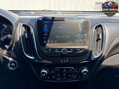 Used 2022 Chevrolet Equinox RS w/ RS Leather Package AWD/4WD image 18