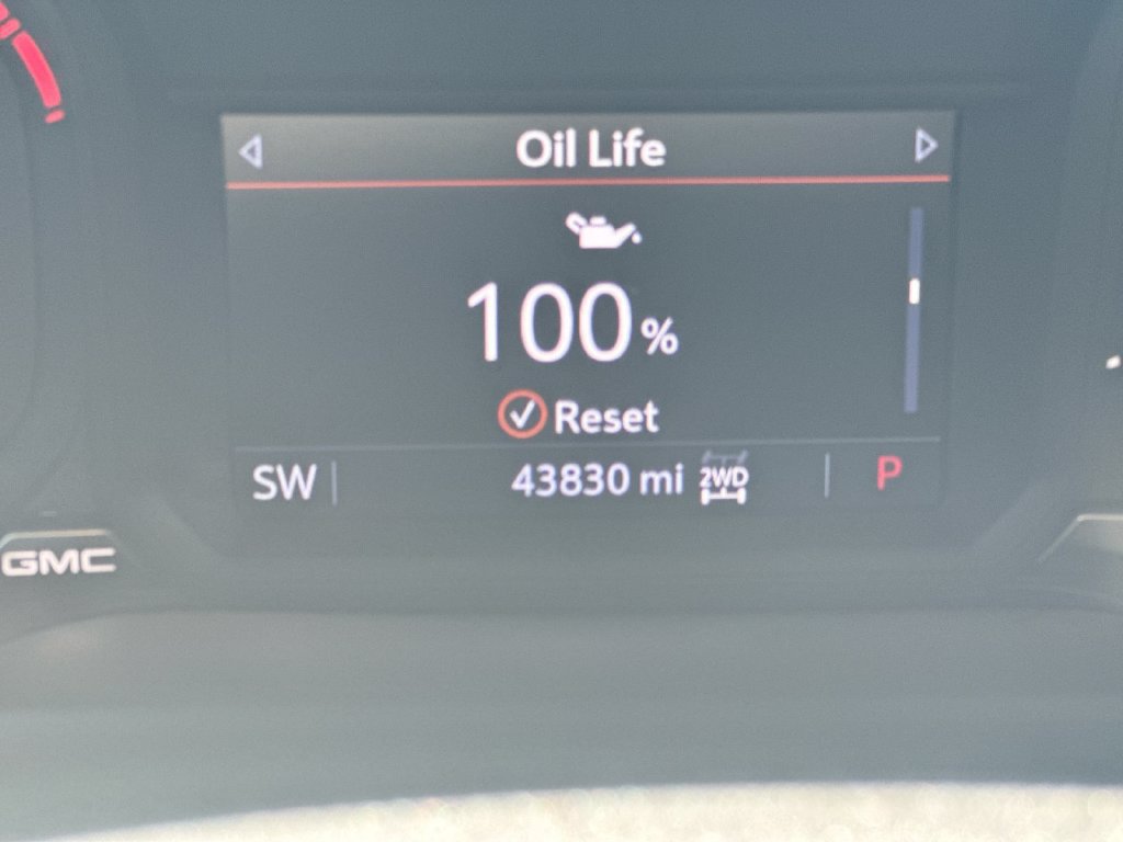 Used 2019 GMC Sierra 1500 SLT w/ SLT Premium Plus Package AWD/4WD image 13