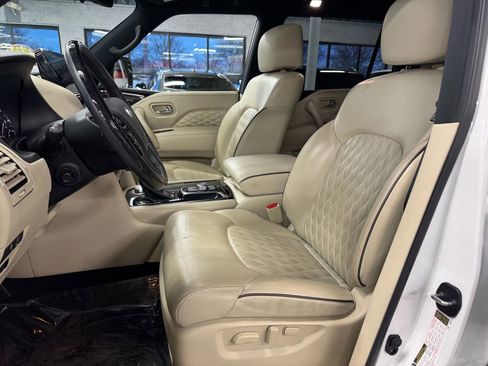 Used 2023 INFINITI QX80 Sensory w/ Cargo Package image 9