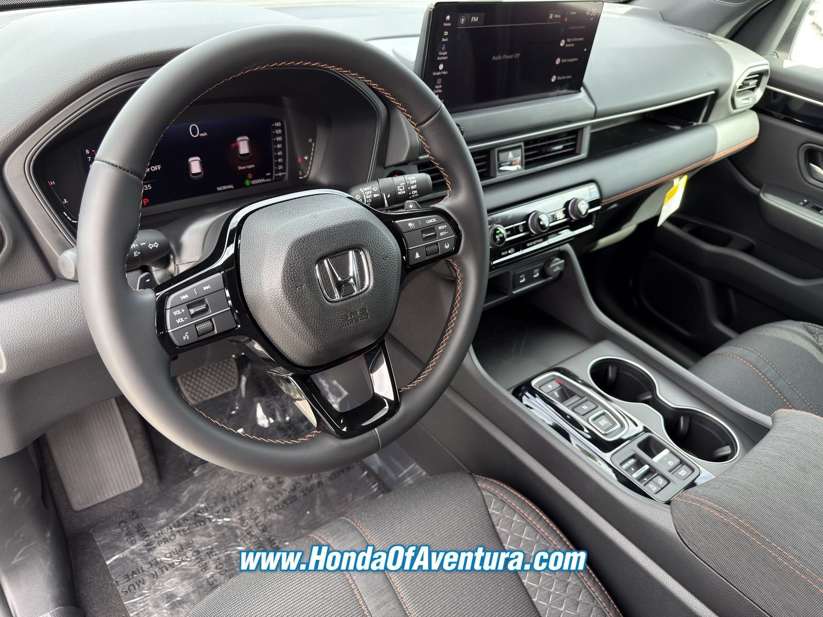 New 2026 Honda Pilot Sport image 17