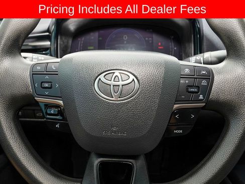 Used 2025 Toyota Camry LE FWD image 16