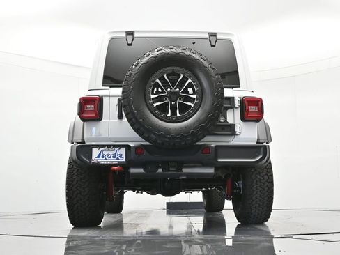 New 2026 Jeep Wrangler Unlimited Rubicon AWD/4WD image 38