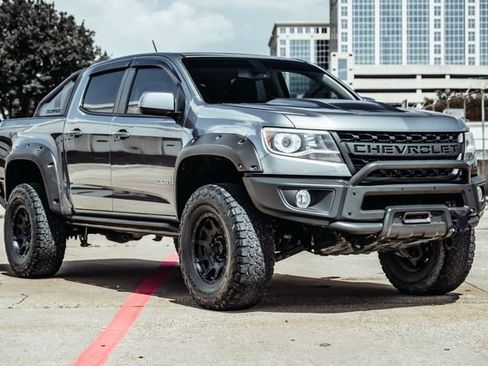 Used 2019 Chevrolet Colorado ZR2 w/ Colorado ZR2 Bison Edition AWD/4WD image 7