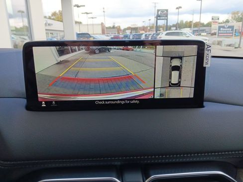 New 2025 MAZDA CX-5 Signature image 15