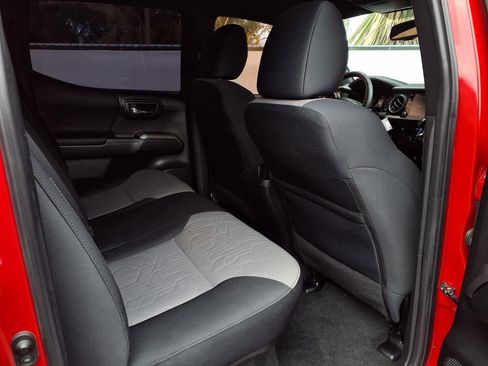 Certified 2023 Toyota Tacoma TRD Sport image 19