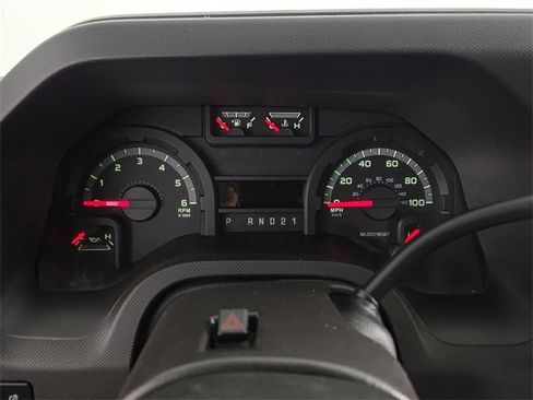 Used 2010 Ford E-350 and Econoline 350 XLT image 12