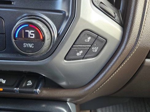 Used 2015 Chevrolet Silverado 1500 LTZ Z71 w/ LTZ Plus Package image 21