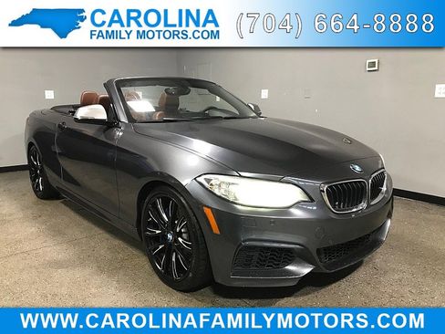 Used 2015 BMW M235i Convertible image 1